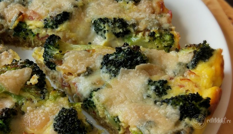 Tartă cu broccoli, bacon și brânză gorgonzola